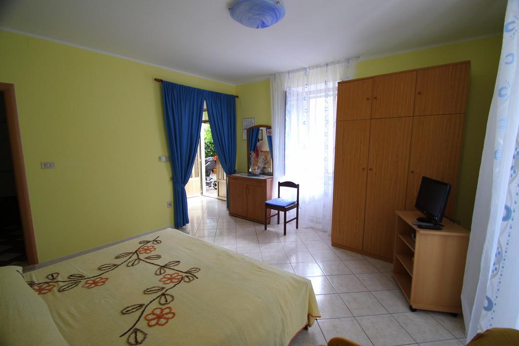 Studios Slavica Novigrad  Room photo